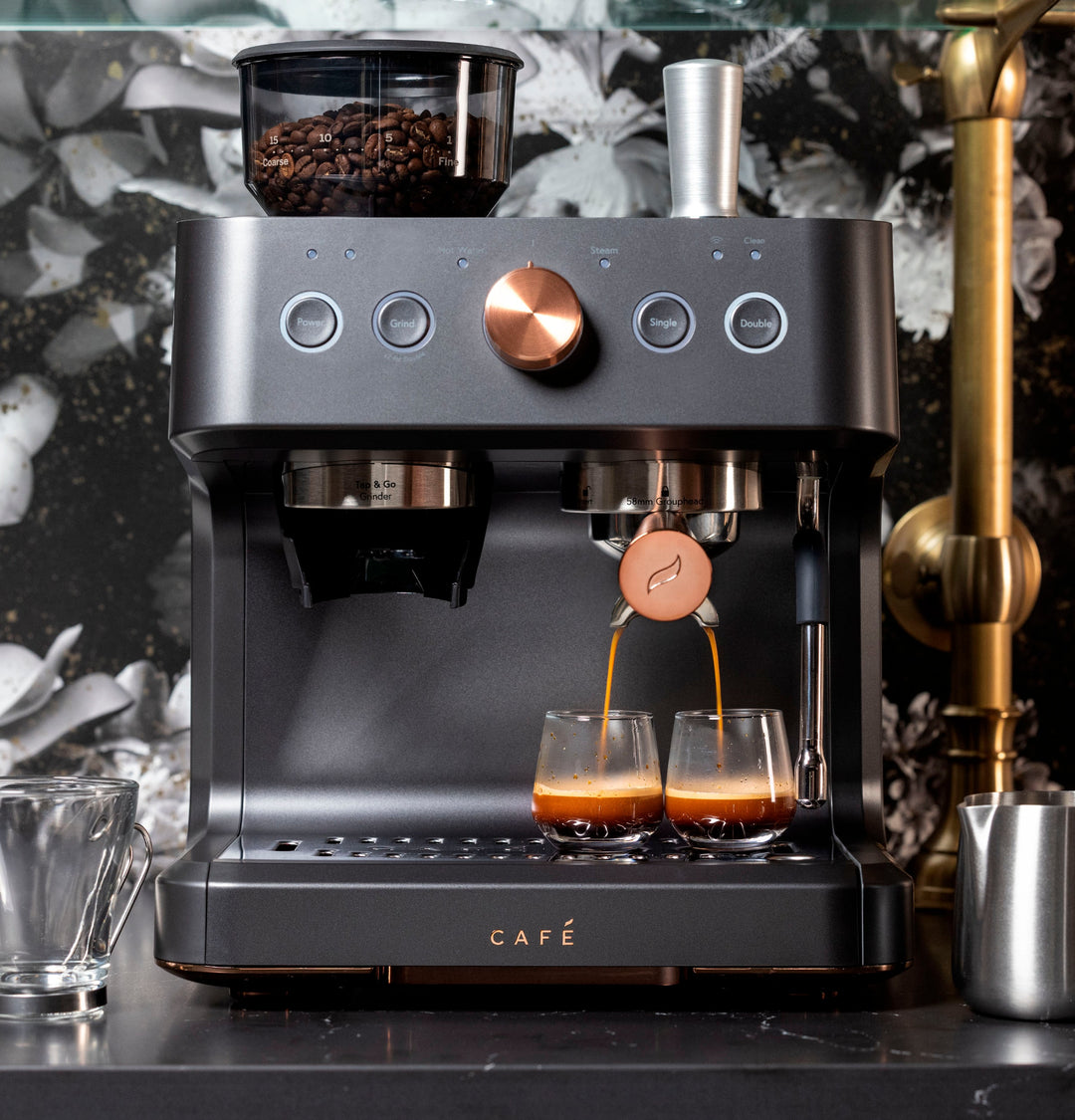 Café - Bellissimo Semi-Automatic Espresso Machine with 15 bars of pressure, Milk Frother, and Built-In Wi-Fi - Matte Black_11