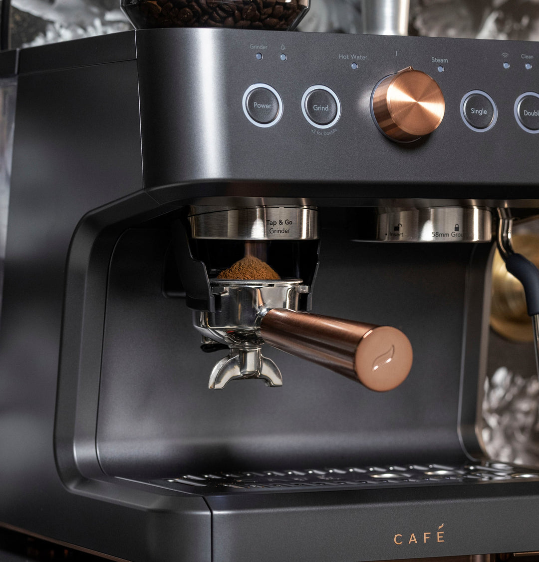 Café - Bellissimo Semi-Automatic Espresso Machine with 15 bars of pressure, Milk Frother, and Built-In Wi-Fi - Matte Black_25