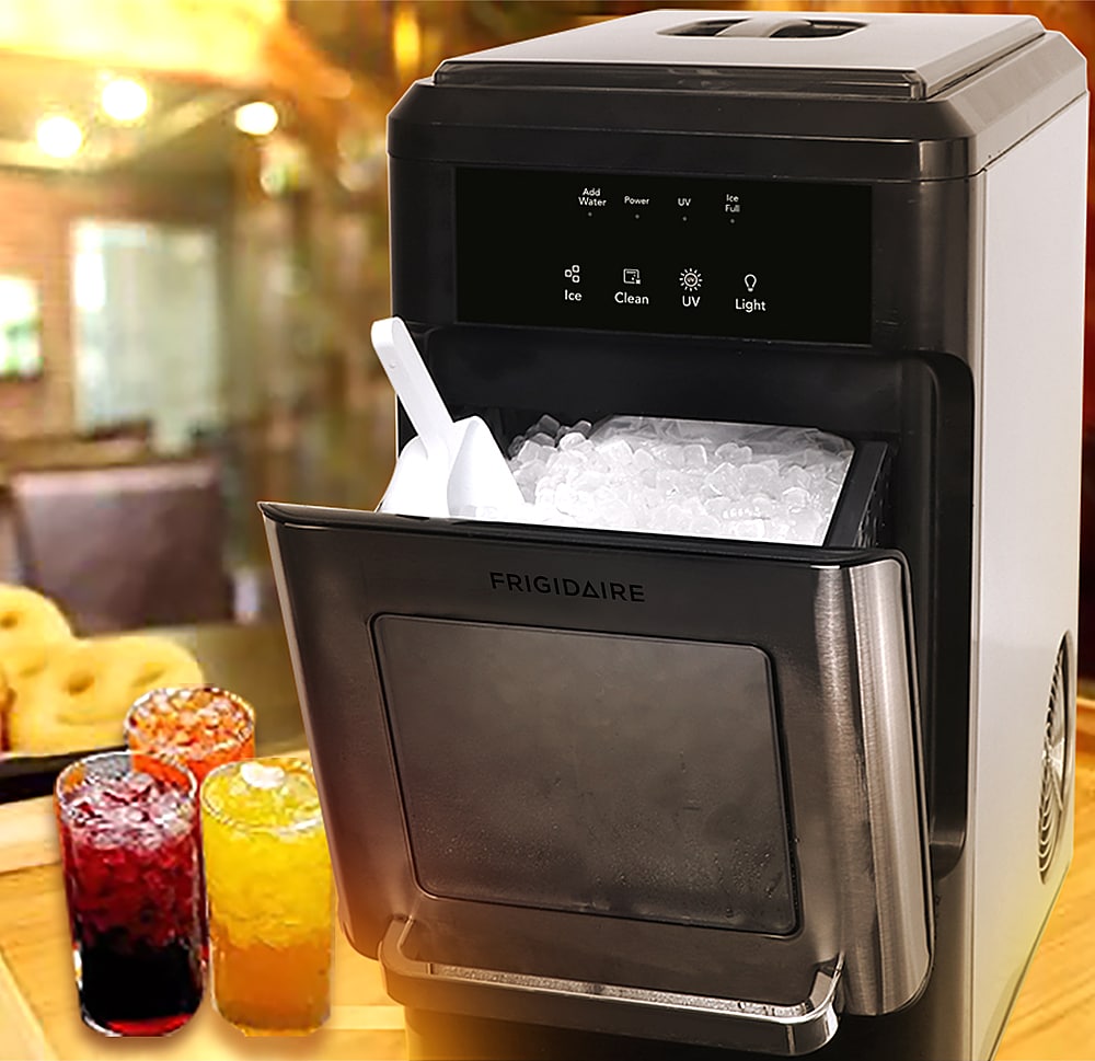 Frigidaire - 21" 44 lb Freestanding Crunchy Chewable Nugget Icemaker - Silver_3