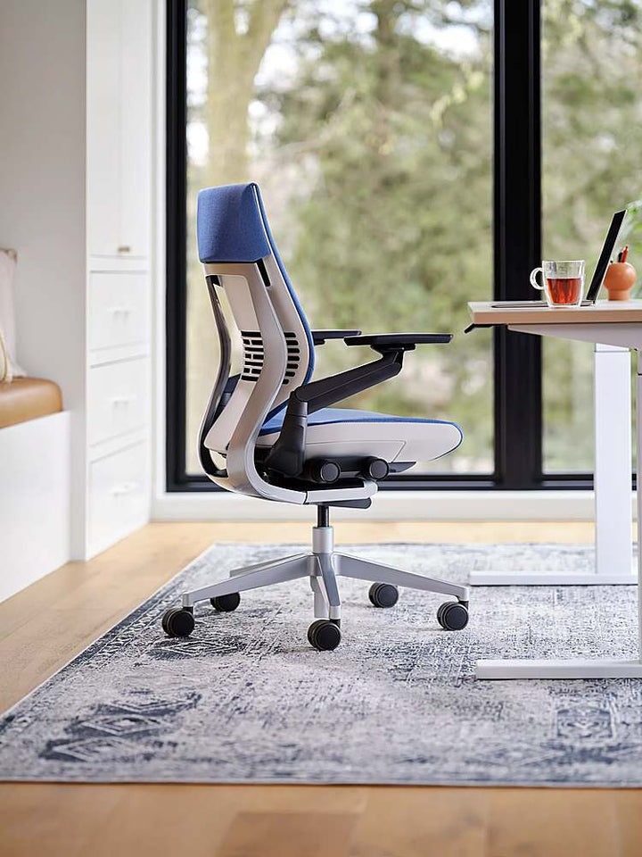 Steelcase - Gesture Wrapped Back Office Chair with Headrest - Oatmeal_2