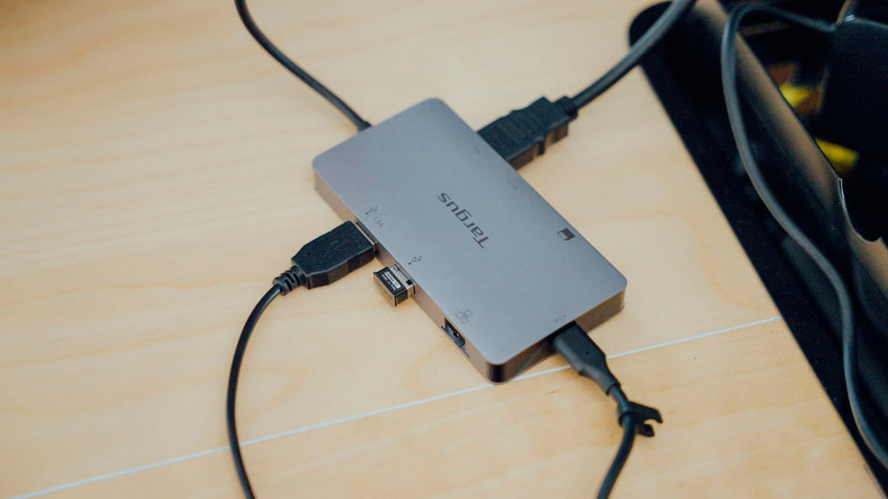 Targus - USB-C Dual HDMI 4K Docking Station with 100W PD Pass-Thru - Silver_1