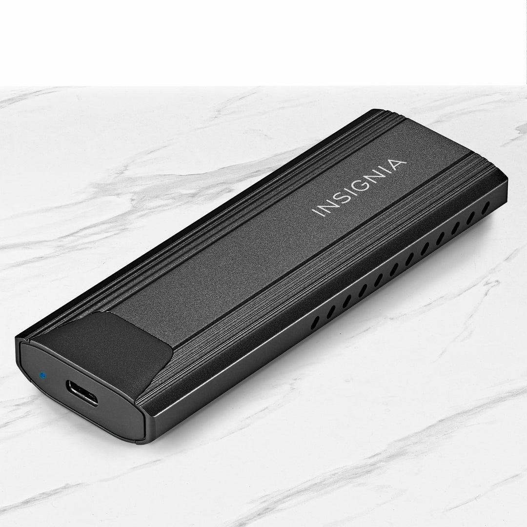 Insignia™ - M.2 NVMe to USB-C SSD Enclosure - Black_2