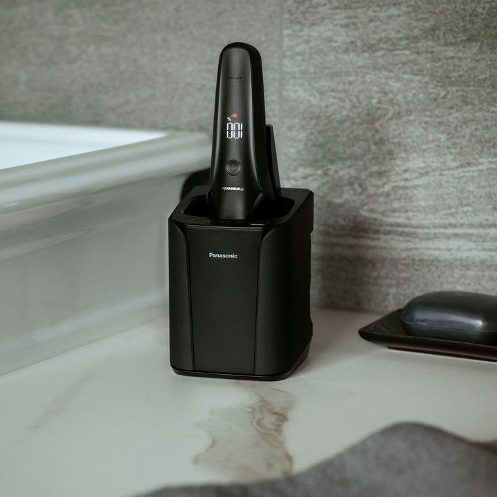 Panasonic - Arc6 Six-Blade Wet/Dry Electric Shaver with Automatic Cleaning and Charging Station - Black_4