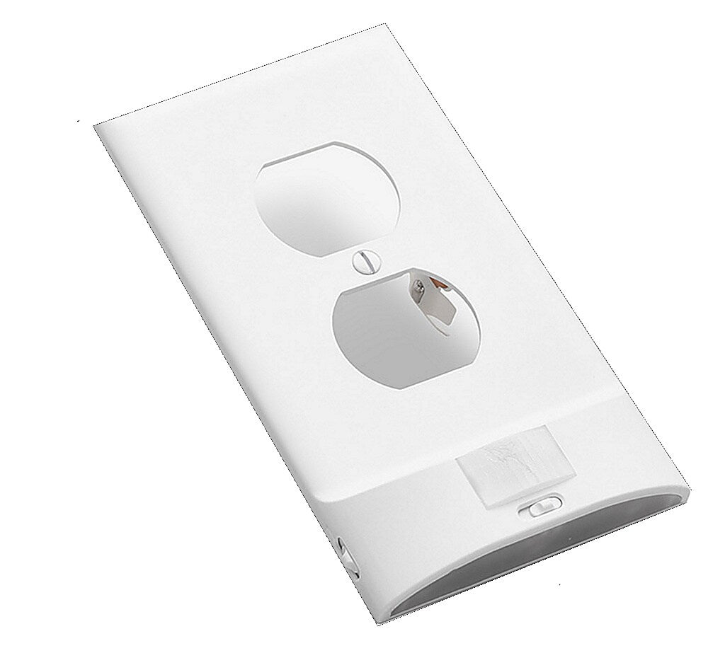 SnapPower - MotionLight Duplex Outlet Wall Plate - White_1
