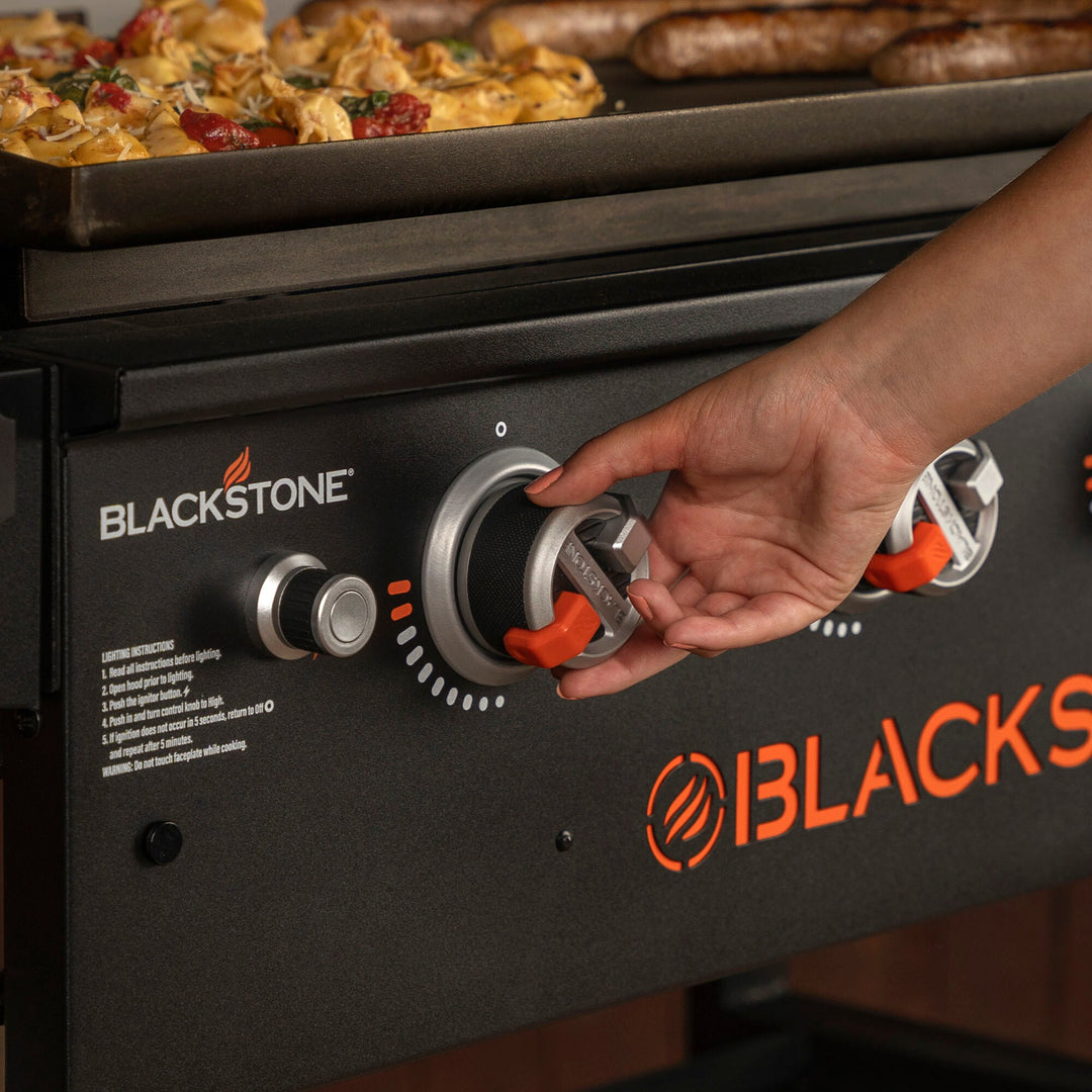 Blackstone - Original 36 In. 4-Burner Outdoor Griddle with Foldable Side Shelves - Black_8