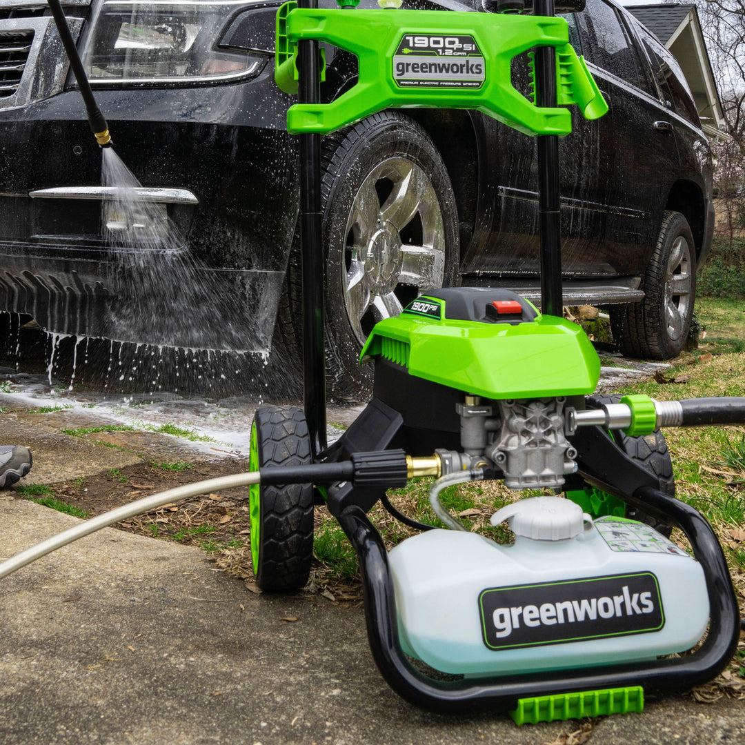 Greenworks - Electric Pressure Washer up to 1900 PSI at 1.2 GPM - Green_3
