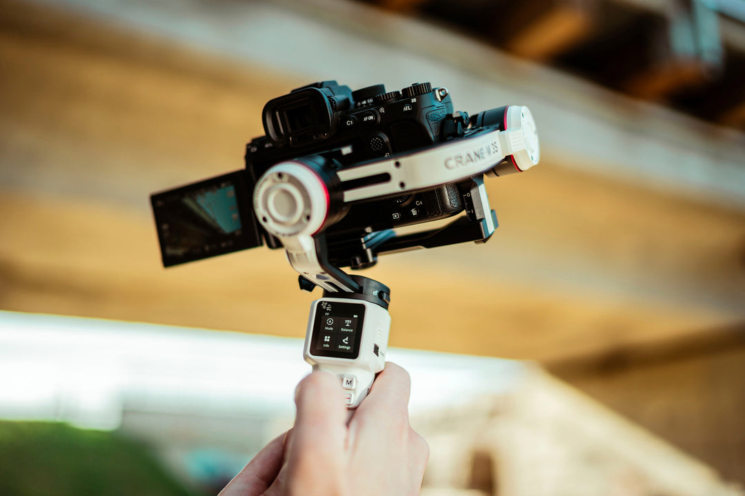 Zhiyun - Crane-M 3S 3-Axis Gimbal Stabilizer Standard for Smartphones, Action or Mirrorless Cameras w/ detachable tri-pod stand - White_7