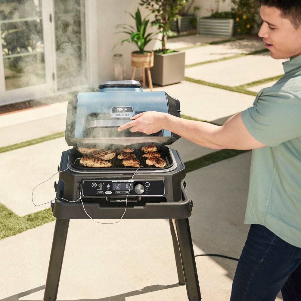 Ninja - Woodfire ProConnect Premium XL Outdoor 7-in-1 Grill & Smoker, App Enabled, Air Fryer, 2 Built-In Thermometers - Blue_1
