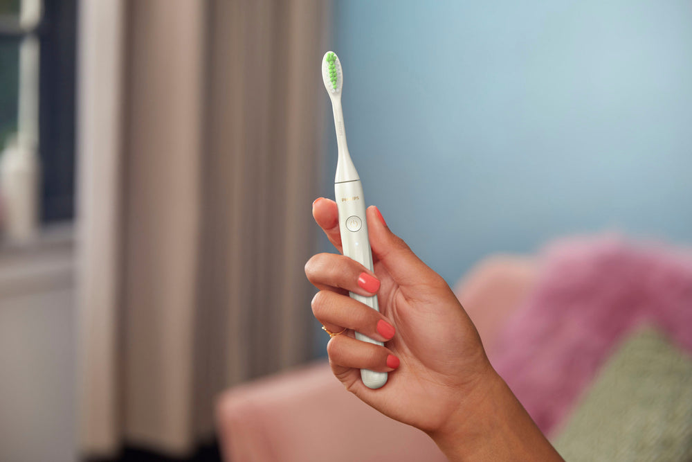 Philips One by Sonicare Rechargeable Toothbrush, Snow, HY1200/27 - Snow_1