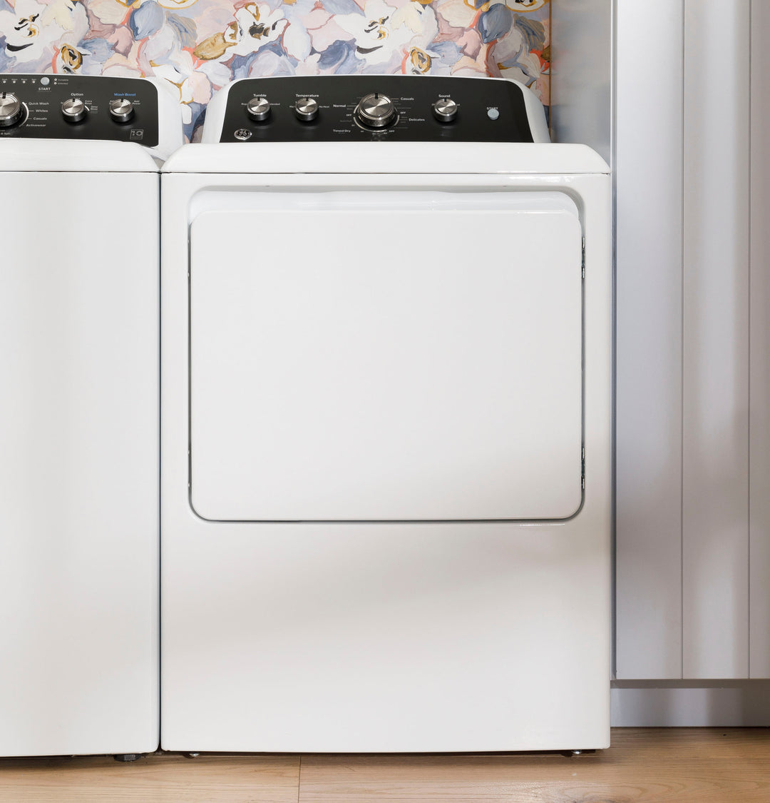 GE - 7.2 Cu. Ft. Electric Dryer with Long Venting up to 120 Ft. - White with Silver Matte_6