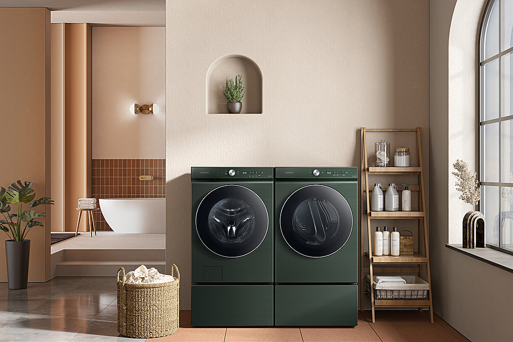 Samsung - BESPOKE 7.6 Cu. Ft. Stackable Smart Gas Dryer with Steam and AI Optimal Dry - Forest Green_1