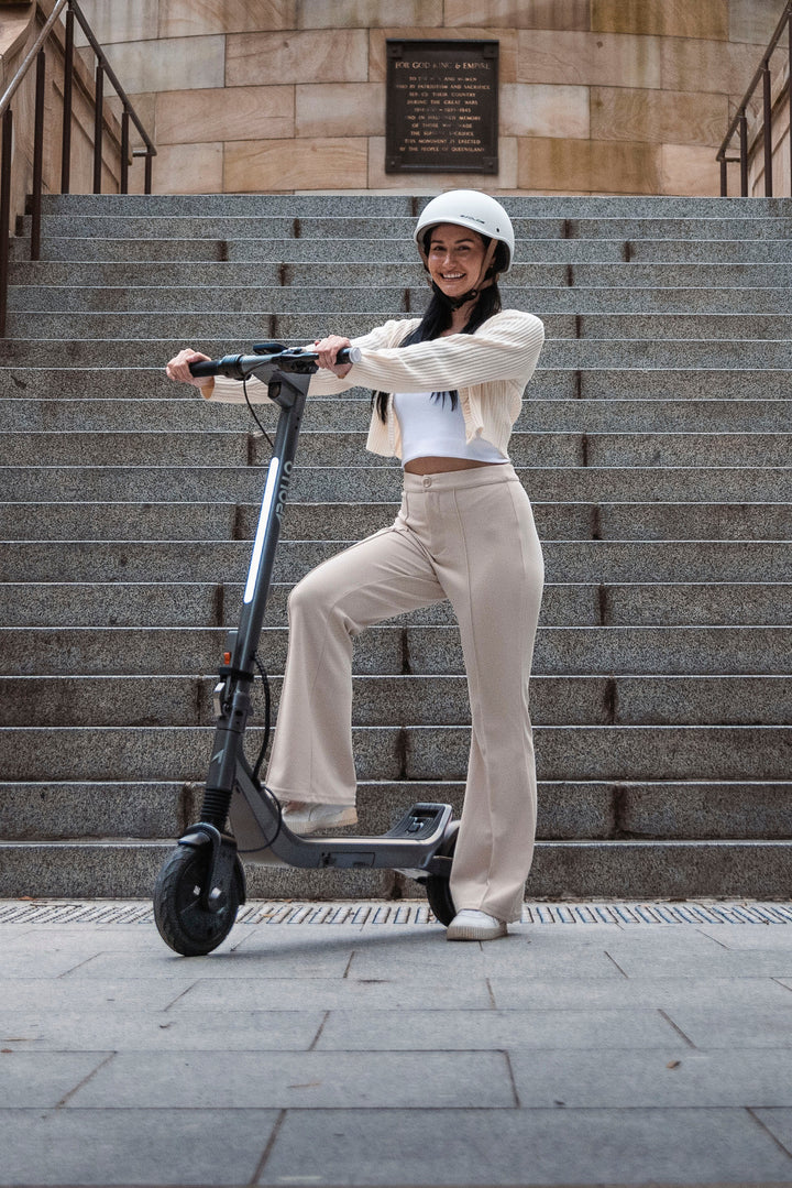 Apollo Go 2024 Dual-Motor  Foldable Electric Scooter w/40 mi Max Operating Range & 28 mph Max Speed - Space Gray_7