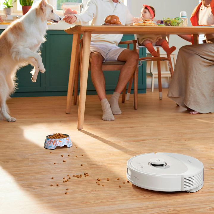 Roborock - Q8 Max Wi-Fi Connected Robot Vacuum and Mop, DuoRoller Brush, 5500 Pa Strong Suction, Pet Hair Pick-up - White_4