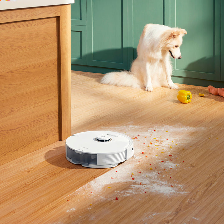 Roborock - Q8 Max Wi-Fi Connected Robot Vacuum and Mop, DuoRoller Brush, 5500 Pa Strong Suction, Pet Hair Pick-up - White_3