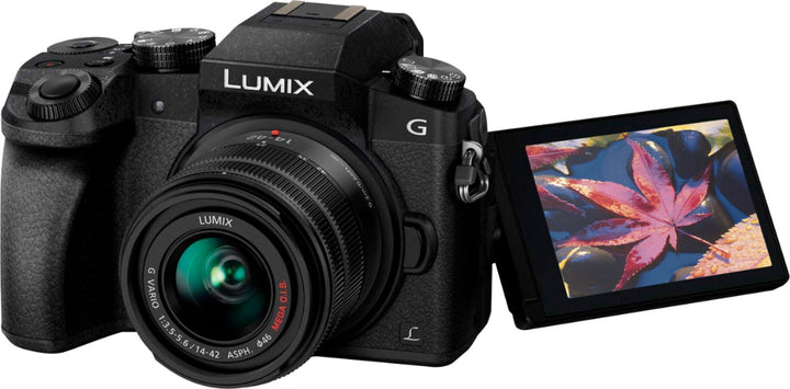 Panasonic - LUMIX G7 Mirrorless 4K Photo Digital Camera Body with 14-42mm f3.5-5.6 II Lens - DMC-G7KK - Black_7