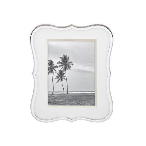 Crown Point 5" x 7" Silver-Plated Photo Frame_0