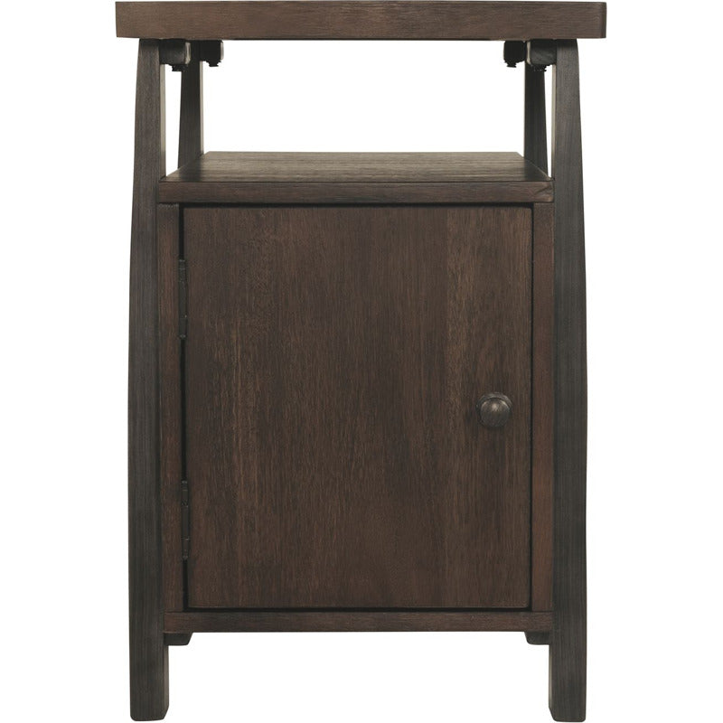 Vailbry Casual Chairside End Table_0