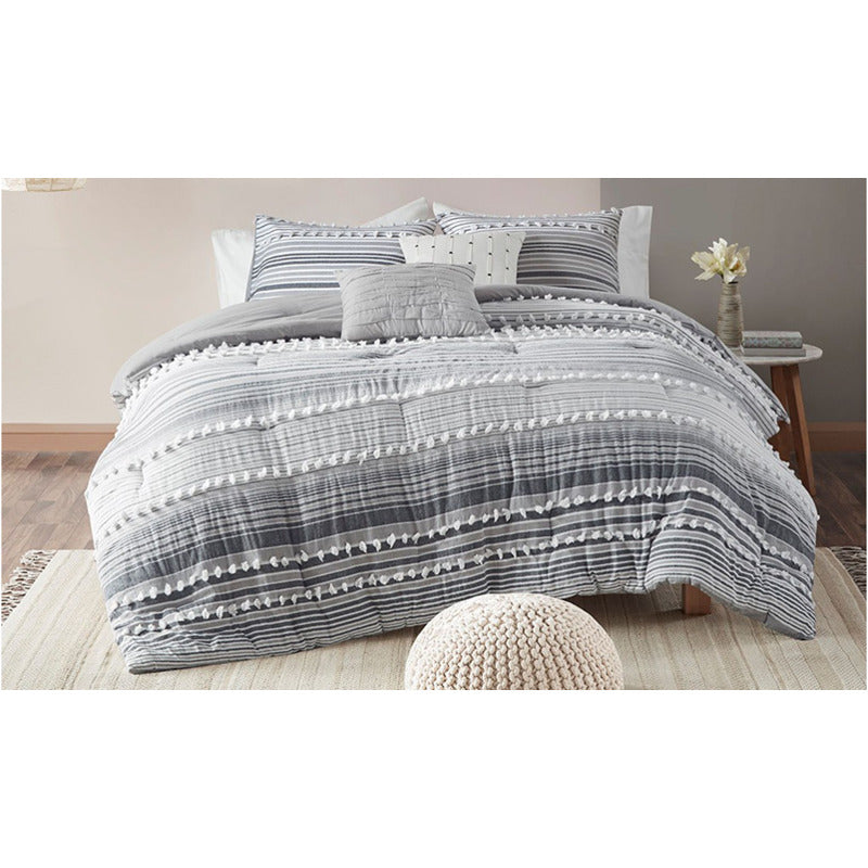 Calum 4-pc. Comforter Set_0