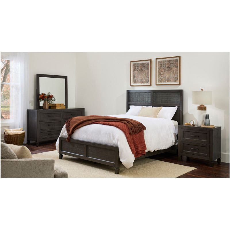 Dutton 4-pc. King Bedroom Set_0